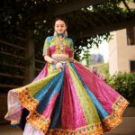 Helly Shah Instagram - I can say my team just killed it with this look 😍 Obsessed 🌟🌟 Styled by: @styleitupbyaashna Outfit: @creativefashion_by_himani Shot by: @mirajverma_photography Hair & Makeup: @celebsmakeupbysejal @makeoverbysejalthakkar #navratrispecial #hellyshah #gujarati #navratri