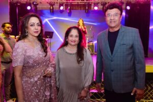 Hema Malini Instagram - Some warm moments with friends
Venue: @aurikamumbaiskycity 
Jewellery: @naredi_jewels 
Outfits: @houseofneetalulla 
Pics: @tajfotostudio 
@karan_gandhiok @pankajthewadhwa @sonal2501 
@imeshadeol @aapkadharam @ahana_deol_vohra @jayabachchn @ranimukherjeeeofficial @officialraveenatandon @anumalikmusic @amruta.fadnavis @tusshark89 @madhuridixitnene #rekha 

#75thbirthdaycelebration #birthday #celebration #event