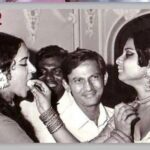 Hema Malini Instagram - It is a very special day, a very khaas day for me - my dear friend of so many years, Rekha’s birthday today. Time to celebrate this gorgeous, beautiful, evergreen lady’s birthday, though for her, time has stood still and she never ages❤️I wish you all the best that life has to offer, my dear friend, and may God bless you forever🙏All my love. #happybirthday #rekha #birthdaywishes