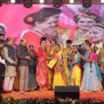Hema Malini Instagram - Some photos from the festival - a group from Lucknow performed beautifully ‘Murlidhar Gopal’ to a full audience. #brajrajutsav #braj