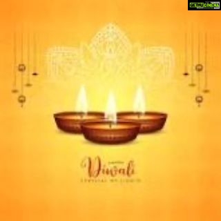 Hema Malini Instagram - Wishing all my dear friends a very Happy Diwali filled with joy, good health and prosperity! May God bless you all🙏 #diwali #celebration #festival #festiveseason