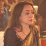 Hema Malini Instagram - At the Utsav yday. Lilting bhajans beautifully and soulfully rendered by Anuradha Paudwal. The public enjoying the varieties offered in the festival - the exclusive shops, the lovely sculptures kept for sale, the excellent food shops offering huge variety of yummy eats - name it, the mela has them all! People thronging from nearby Delhi, Agra, Lucknow etc to partake in this 10 day festival of art and culture. Mathura welcomes you all🙏 #brajrajutsav #anuradhapaudwal #braj