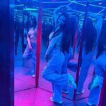 Hiba Nawab Instagram - Lost in a world of mirrors and magic 🪄 Mumbai, Maharashtra