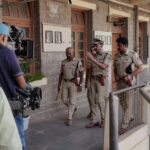 Hitha Chandrashekar Instagram - Here’s some BTS of scam 2003💁🏻‍♀️ Extremely grateful to @rramprasadd.manjunath for bringing me this opportunity 🙏🏻 Thank you- @tusharhiranandani sir @hansalmehta sir @spn.studionext for giving me this opportunity! Big thanks to my Co Actors @mukeshtiwari.act sir @actornarayanaswamy @appibhat.insta for making this a memorable and enriching experience @palakmehra1712 abhishek, the entire direction team for your continuous support through the shoot🙏🏻♥️ SCAM 2003 is now streaming on Sony Liv for you all to watch ♥️🙏🏻 #extremeloveandgratitude