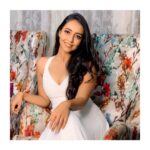 Hitha Chandrashekar Instagram - 15th November, 2019 •The One with the Bachelorette•♥️🥹 Can’t thank my girls enough for this🥹♥️ I love you all🤗