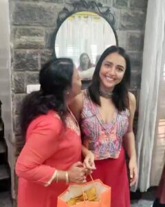 Hitha Chandrashekar Instagram - DeepavaLi Dump🪔🎆🎇✨