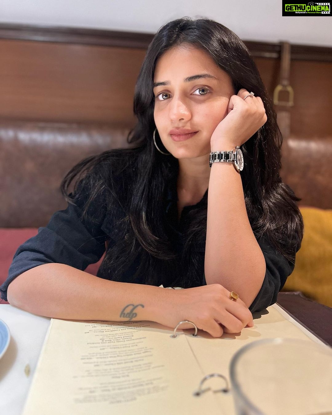 Hruta Durgule - 202.6K Likes - Sundaying❤️
#grateful #happysunday #blessed
📷 by @prateekshah1 🤗
