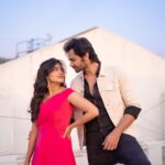 Hruta Durgule Instagram - Always wanted someone to look at me in a way that felt as if those eyes could only seek the magic of 'forever' ❤️🤞🧿 Thank you P 🤗 #blessed #grateful #mine #couple 📷 by @ganesh_theshutterkey ✨