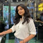 Hruta Durgule Instagram - Happiness is a fresh new haircut 💇‍♀️ 😁 #haircut #feelgood #grateful #happy #goodhairday #happyme #newlook #hrutadurgule
