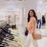 Hruta Durgule Instagram - Indulge in retail therapy at the Globus Store in R Mall Thane! 🔥 This spacious store spans over 10,000 sq. ft. and is your one-stop shopping destination. Visit the store today to experience it for yourself! 🎥 by @a.m.irfann ✨ #globus #globusstores#globusstoresthane #weareopen #mustvisit #newstore #ghodbunderroad#fashion #style
