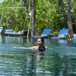Hruta Durgule Instagram – 🫠❤️
#missing #maldives #vacay #grateful #happiness #pool #waterbaby Sun Siyam Irufushi Beach Resort and Spa