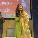 Hruta Durgule Instagram - How good to be around an energized lot with so much passion for the future!! Thank you, VJTI, @rangawardhan #hrutadurgule #collegefest V.J.T.I college