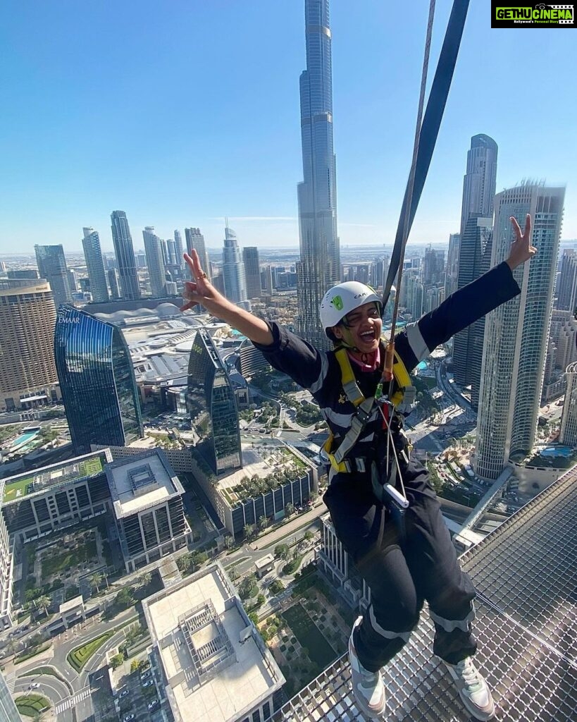Hruta Durgule Instagram - Ticked it off my bucketlist❤️🥹 #dubai #edgewalk #skyview #bucketlist #happy #grateful Dubai, United Arab Emirates