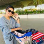 Hruta Durgule Instagram - That time of the year ❤️😍 #vacationmode #vacay #letsgo #christmasholidays #newyear