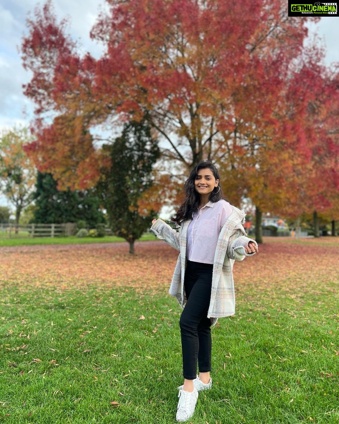 Hruta Durgule Instagram - London 2022 ❤️ #beingkanni #kannithefilm #shootingdiaires London, United Kingdom
