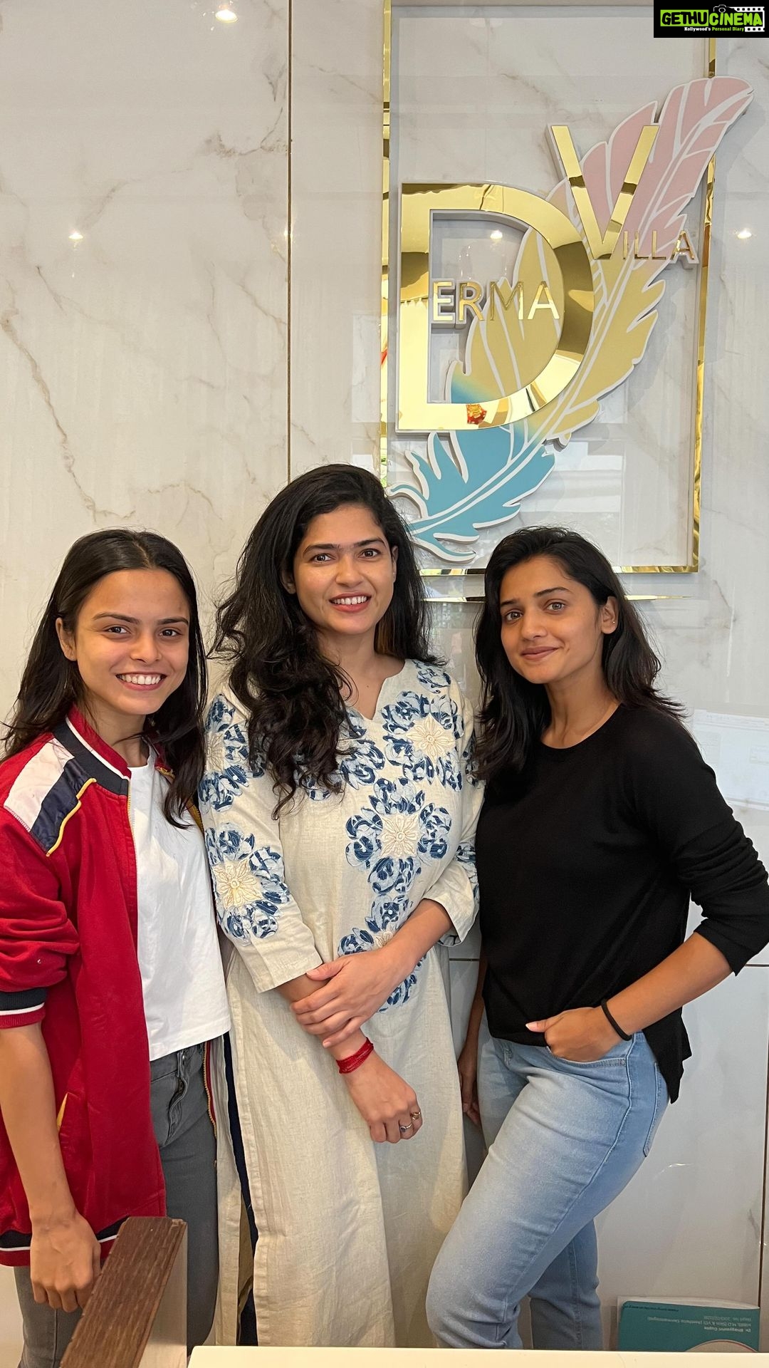Hruta Durgule Instagram - One of those days ❤️ #pamperingtime #dermavilla #tmssalon #thane Thank you @bhagyashri_gupte @dermavilla01 @tmsfamilysalon 🤗 Thane
