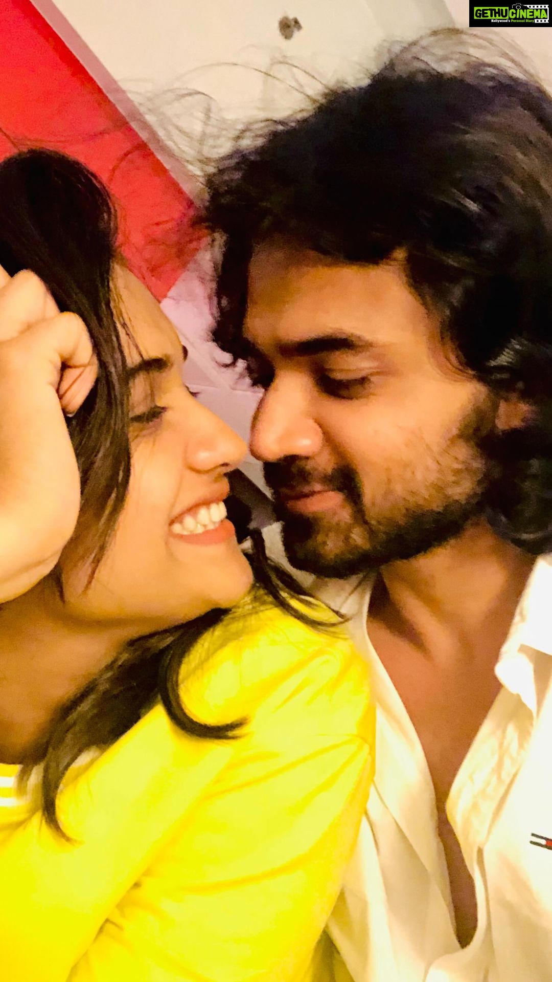 Hruta Durgule Instagram - 26 th JULY : A special date/day for us to commemorate our love ❤️ here’s wishing a lot of happiness to us 🥂 To forever and many more to come 🧿 😇 #happy #one #1 #love #team #couple