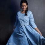 Hruta Durgule Instagram - 💙 Styled by @shalmalee_t Assisted @akshu03_ Outfit @scakhi | @digitallydiksha Makeup @digambar103 Hair @jayshree2783 Photos @sarrikaaaaaa #hrutadurgule #ananya #releasingon22july