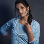 Hruta Durgule Instagram - 💙 Styled by @shalmalee_t Assisted @akshu03_ Outfit @scakhi | @digitallydiksha Makeup @digambar103 Hair @jayshree2783 Photos @sarrikaaaaaa #hrutadurgule #ananya #releasingon22july