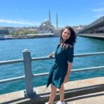 Hruta Durgule Instagram - One of those evenings ! ❤️ #traveldiairies #istanbul #karakoy #bhosphorus #turkey #honeymoon 📸 by @prateekshah1 🤗