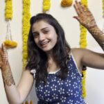 Hruta Durgule Instagram - Mujhko banaya tere jaise hi kisike liye @prateekshah1 Beautiful Wedding mehendi by @aishwaryas_mehendi #hrutadurgule #mehendiceremony #weddingdiaries