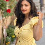 Hruta Durgule Instagram - Looking at the sunny side of everything...😎 Outfit by: @ouifashionco Styled by: @shalmalee_t Pictures: @prateekshah1 #hrutadurgule #TurkeyDiaries #Travel #Ouifashion #sunshine Istanbul, Turkey