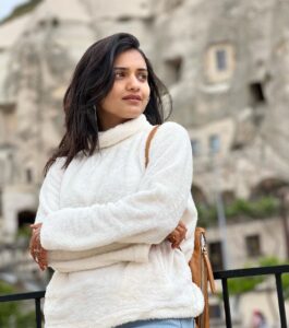 Hruta Durgule Instagram - A page out of a fairy tale ... a land far far away ... of stories ... love and magic !! ❤️🧿
📸 by @prateekshah1 🤗