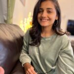 Hruta Durgule Instagram - Looking Forward ✨❤️ #positvevibes #grateful #blessed #lookingforward #cantwait 📸 by @arti.more18 🤗 Abu Dhabi, United Arab Emirates