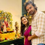 Hruta Durgule Instagram - Ganpati Bappa Moraya❤️ Thank you for all the blessings and love 💫 Grateful for everything 🧿✨ P.S - I love this song 🫠 #ganpatibappamorya #grateful #family