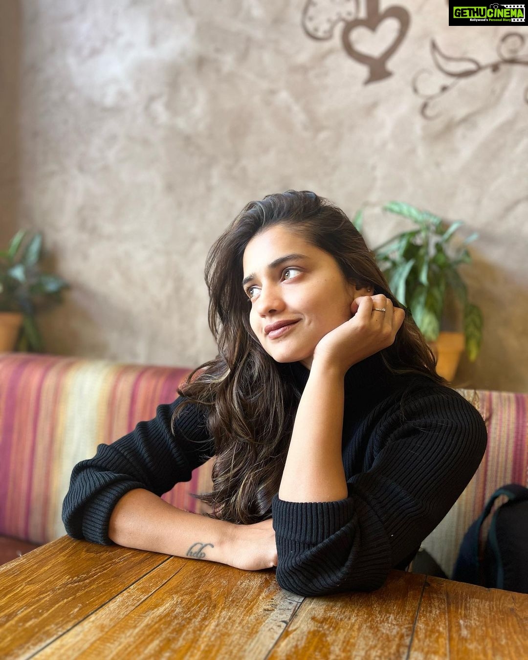 Hruta Durgule Instagram - 🌸 #travel #nottingham #explore #grateful #blessed Nando's, Nottingham City Centre