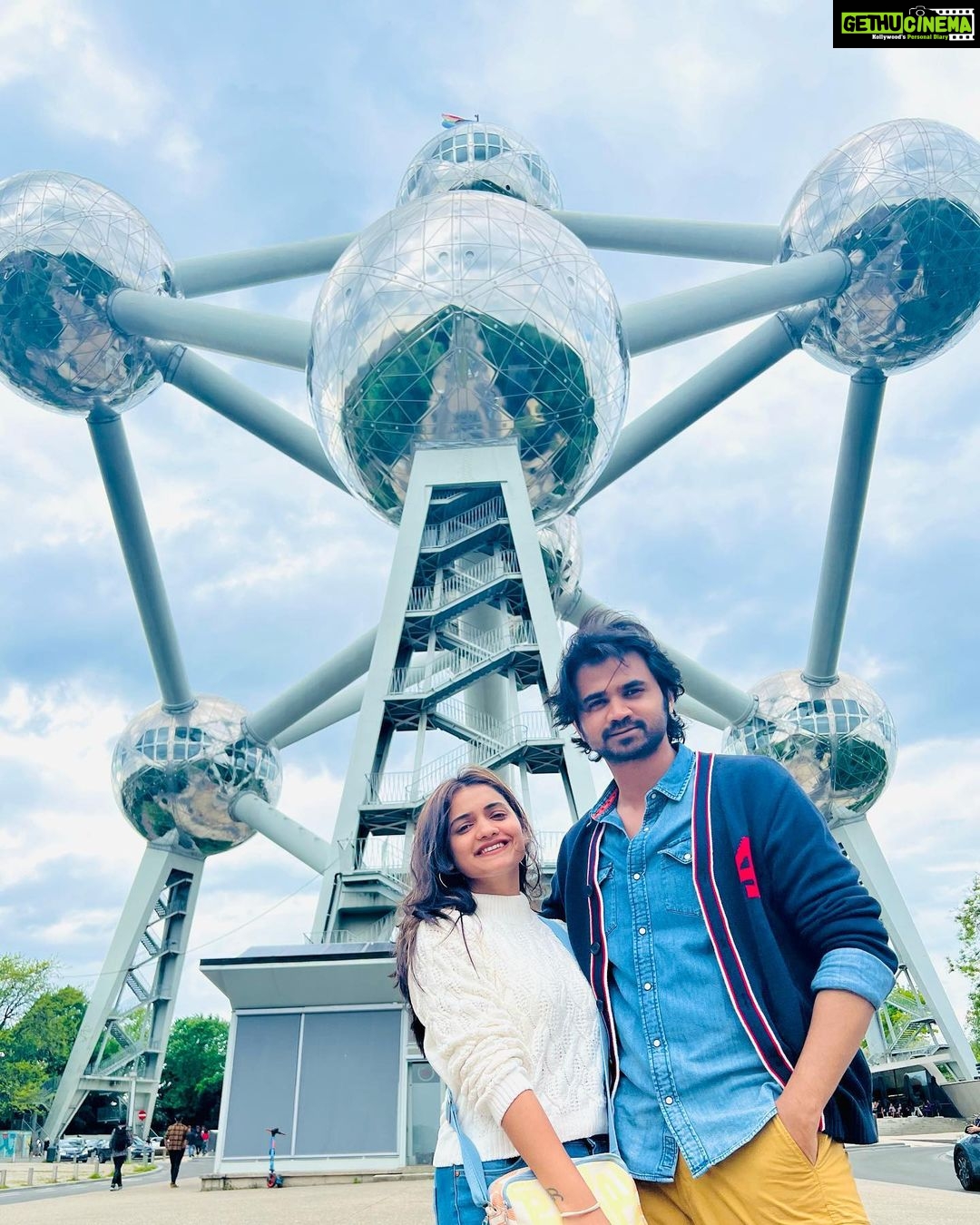 Hruta Durgule Instagram - Checking in the country that invented french friesπβ¦. Made waffles π§ go around the globe and well of course β¦ gave us TINTIN π ππ» HELLO BELGIUM π§πͺ β
#love #team #fun #happy #vacay #europe #travel #brussels #couplegoals Bruxelles , Belgium