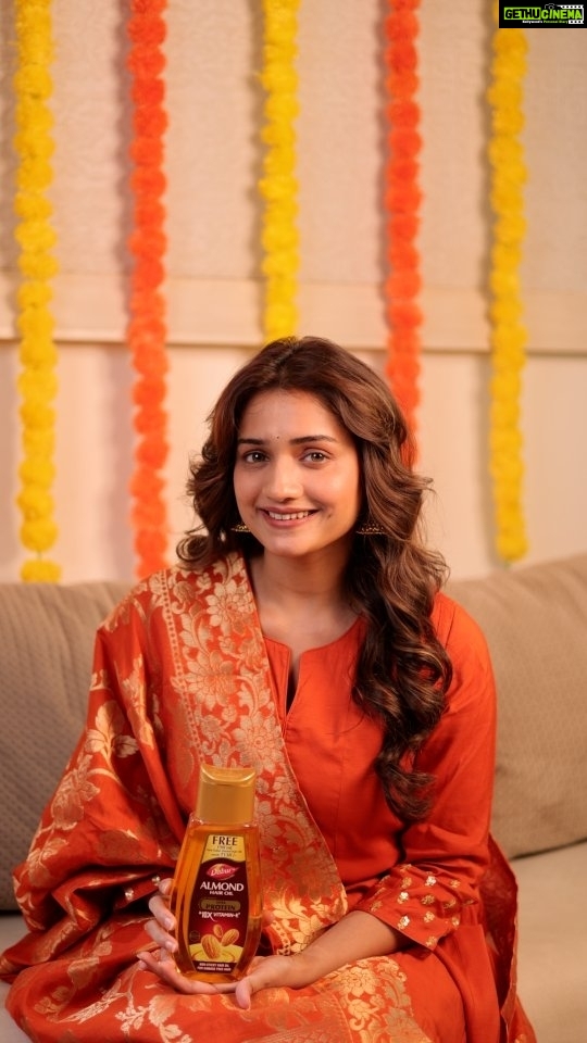 Hruta Durgule Instagram - Reviving the festive spirit with my cherished Diwali morning ritual! Indulging in the nourishing embrace of Dabur Almond Oil, a vital part of my Abhyanga Snan. Share your festive traditions below! Checkout the link in my bio and get yourself Dabur Almond hair Oil! #Ad #AbhyangaSnanMagic #FestiveNourishment #DaburAlmondOilLove