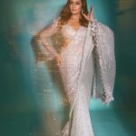 Huma Qureshi Instagram - Many Moods … Fun Festive Frolic-ing time at @manishmalhotra05 Outfit: @manishmalhotraworld Rings: @razwada.jewels Earrings: @diagoldbyvardagoenka Potli @sentosa.bags Styled by @dhruvadityadave Make up: @ajayvrao721 Hair: @nargis9052 Photo: @ayushguptaphoto Styling team @kenisha_shah @siya.dhamanse
