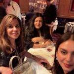 Huma Qureshi Instagram – The New York Life ❤️ #girlsnightout #love #dinner #carbone #pasta #glutonny