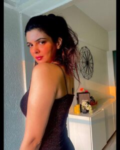 Ihana Dhillon Instagram - Sun-kissed 🌞✨