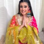 Isha Malviya Instagram – Burai par acchai ki jeet hoti aayi hai aur hoti rahegi. Aap sabhi ko Dussehre ki bohot bohot Shubhkamnaye. Jai Shree Ram! ❤️
#teamishamalviya
Shot by: @filmakershally
Outfit: @frontierphagwara
Makeup: @chinupubeauty
Hair: @shabana_sheikh_11
Stylist: @khwaish_mehta @isshhhbykhwaish
Location: @summerhousestudio_
Team: @insyncdigitals
@colorstv @officialjiocinema
#biggboss17 #bb17 #colorstv #jiocinema #endemolshine #happydussehra