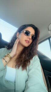 Isha Rikhi Instagram - Dubai it is…. 😎