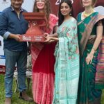 Ishaa Saha Instagram – The stunning GSOE Award trophy for 2023 is here!🏆 Unveiled by our incredible Brand Ambassador from France, Alice Bonnefoy (@alicebnnf), alongside Tollywood stars Ishaa Saha (@ishaasaha_official)and Shaantilal Mukherjee (@santilalmukherjee) . Get ready for a spectacular celebration of talent and creativity. 🌟🎥 #GSOEAwards2023
@porajoyed
@meaowpramanik @koel.m_
#StarStuddedUnveiling #pujoasche #durgamaa #DurgaPujaSpectacle #maadurga #pujovibes #pujoasche #goodvibes #kolkatadurgapuja #instagram #maadurga #kolkata #durgapujadiaries #thegreatestshowonearth #gsoe #gsoe2023 𝒦𝑜𝓁𝓀𝒶𝓉𝒶 – 𝒯𝒽𝑒 𝒞𝒾𝓉𝓎 𝒪𝒻 𝒥𝑜𝓎