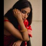 Ishaa Saha Instagram - Aaoge jab tummmm......... . . . Saree : @bholisarees.usa @kunal_makeup_artist @style_by_madhab