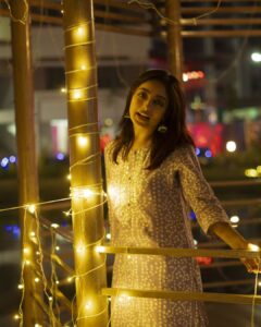 Ishaa Saha Instagram - মহাষ্টমী...✨