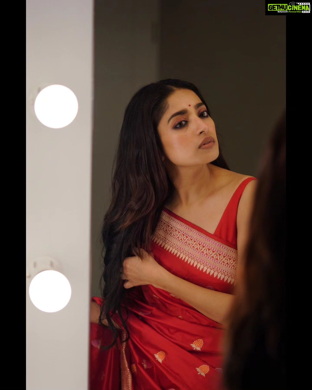 Ishaa Saha - 37.2K Likes - The Art of Us. 💫