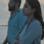 Ishaa Saha Instagram - ঘর ভাঙে দমকা ঝড়ে, মন ঢেকে যায় আঁধারে... #GhawrBhange from #Antormahal by @meghatithibanerjee, composed by @shibamakesmusic is out now | Series directed by @aj_sen is streaming now, only on #hoichoi. @i_sauravdas @ishaasaha_official @swastika023 @arpan_avi_ghoshal #RitaDuttaChakraborty @sreetama_roychowdhury @neelzpics @svfsocial @svfmusic
