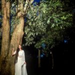 Ishaani Krishna Instagram - സ്വപ്നങ്ങൾക്കും യാഥാർത്ഥ്യത്തിനുമിടയിൽ 🍃 This Halloween I decided to pop out as നീലി 🪷 PC : @ahaana_krishna