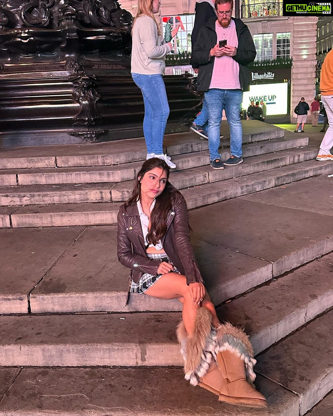 Ishita Raj Sharma Instagram - Because August ain’t over yet… London, UK
