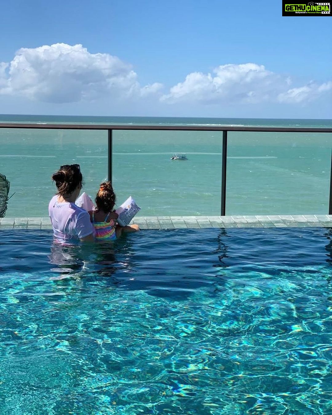 Izabelle Leite Instagram - 🫀🤍🧿 some moments are gold 🔆 João Pessoa, Brazil