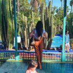 Izabelle Leite Instagram - hell🌞 Marrakech🐪 you’re hot ❤️‍🔥🌵 Le Jardin Majorelle