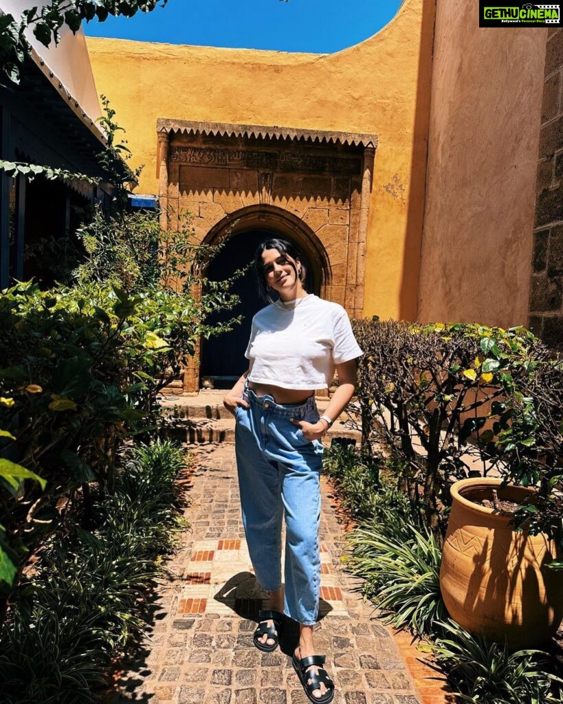 Izabelle Leite Instagram - when in 🇲🇦 Casablanca, Morocco