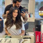 Izabelle Leite Instagram – 💇🏻‍♀️😌