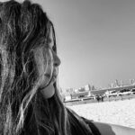 Izabelle Leite Instagram - often people ask me how is my life lately… how is life after getting married, having kids , and “leaving” my work behind … what i can say is that life has never been so good. but yes, everything has changed. my routine, my body, my hair, my skin. maybe i don’t have the “perfect” hair like you were used to watch me on tv anymore or the “perfect” skin you used to watch me on adds . But guess what? I never had a perfect skin and a perfect hair like you have thought. Neither i have a perfect life, but the blessing God gave to me to have a family , is the challengest role i have ever got. it’s not easy! but it’s all worth it 🤍 and yes, i still have many sleepless nights but still my family can get the best of me . here are some of the pictures they captured today ( please don’t mind my dark circles )😜🤍🧿 -> i wrote this thinking of the people who are often lost on social media thinking life is perfect on the other side. like the thousand messages i got along the way of people who wants to have the hair like mine or skin, or life, etc. 🩷 there is no perfect hair, skin or perfect life🩷