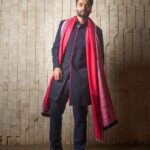 Jackky Bhagnani Instagram - Diwali checklist: Traditional – check! Positive vibes – double check! ✨ Outfit @snbyshantanunikhil Styled by @anshikaav Styling Team @tanazfatima @bhatia_tanisha HMU @officialbmshairstyle Shot by @realvision333